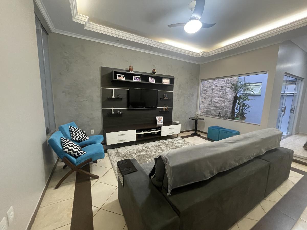 Casa, 3 quartos, 208 m² - Foto 10