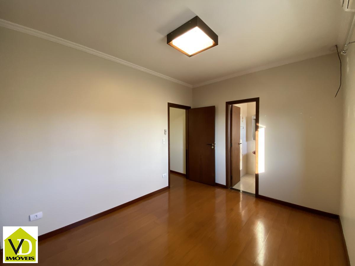 Sobrado, 3 quartos, 200 m² - Foto 33
