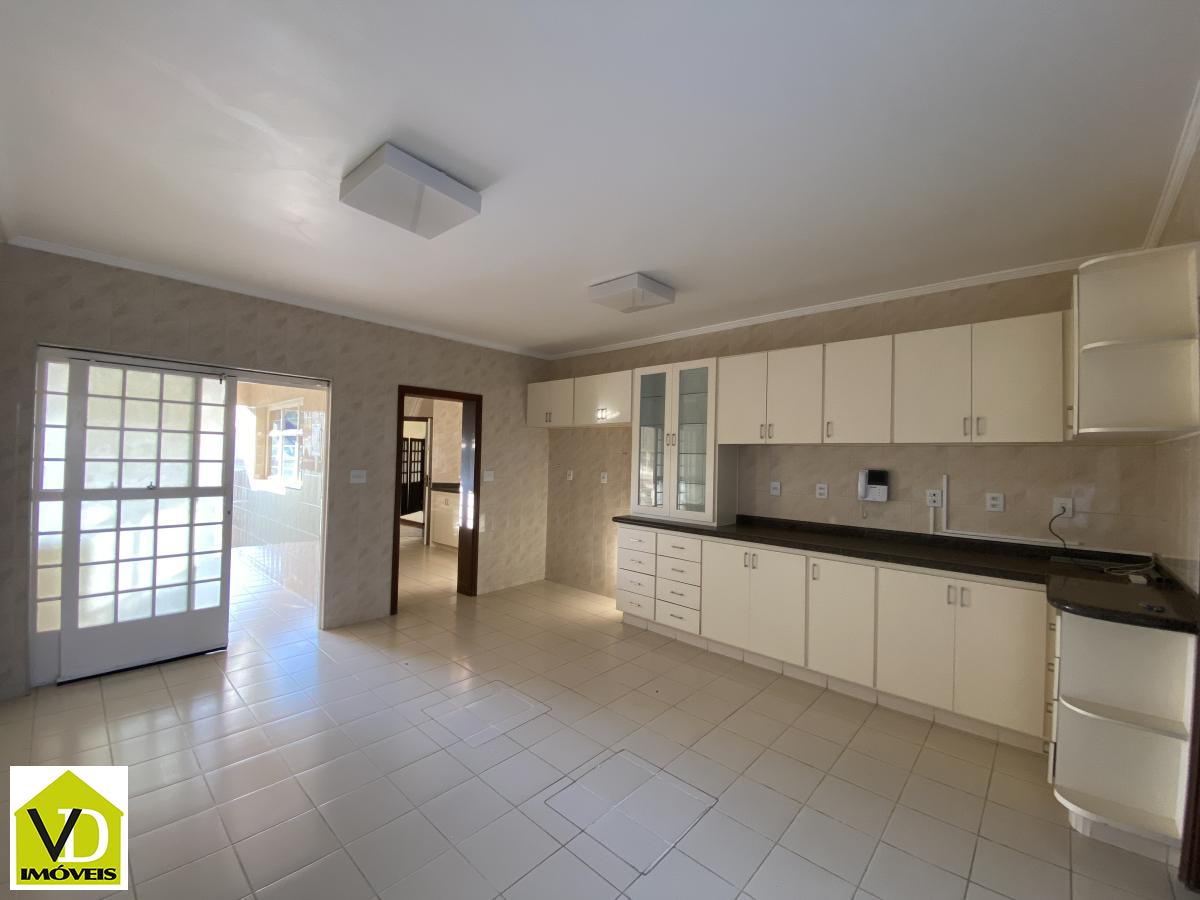 Sobrado, 3 quartos, 200 m² - Foto 13