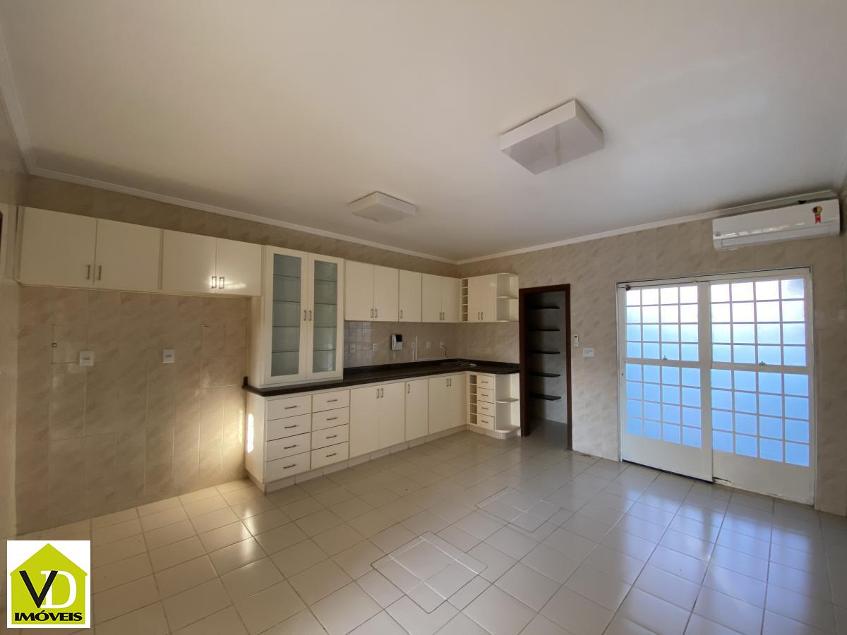 Sobrado, 3 quartos, 200 m² - Foto 12