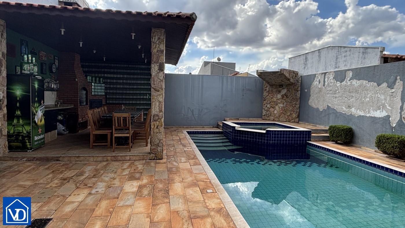 Casa, 4 quartos, 277 m² - Foto 24