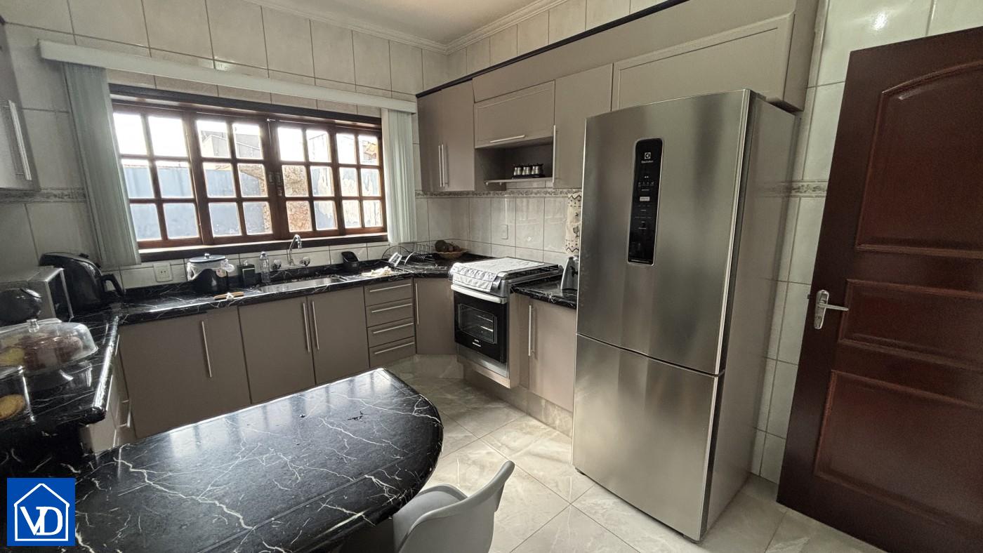 Casa, 4 quartos, 277 m² - Foto 17