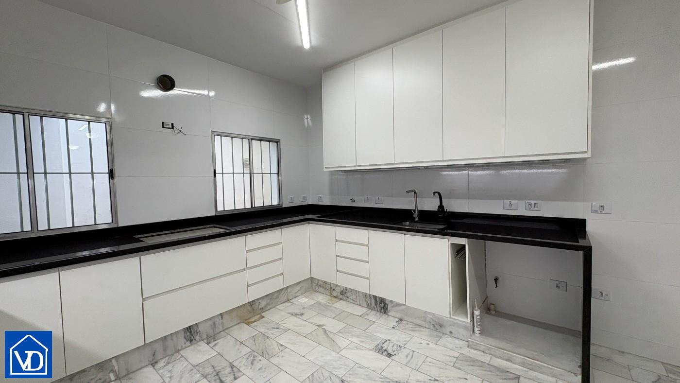 Casa, 3 quartos, 221 m² - Foto 11