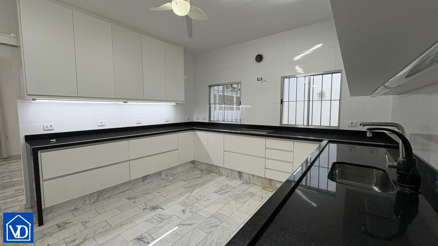 Casa, 3 quartos, 221 m² - Foto 12