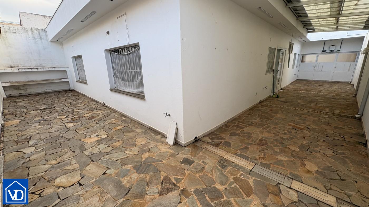 Casa, 3 quartos, 221 m² - Foto 33