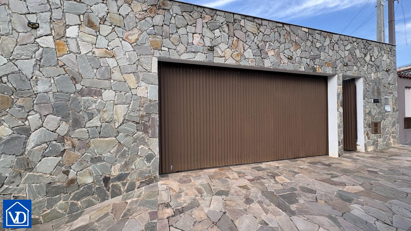 Casa, 3 quartos, 221 m² - Foto 3